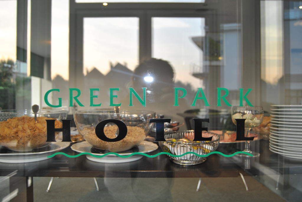 Greenpark Hotel Sint-Pieters-Leeuw Ngoại thất bức ảnh