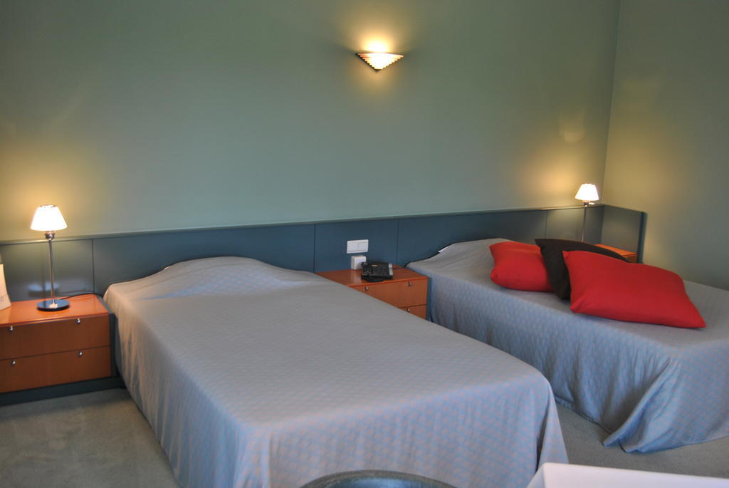 Greenpark Hotel Sint-Pieters-Leeuw Phòng bức ảnh